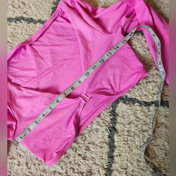 Skims Long Sleeve Swim Top Medium - Picture 2 of 5
